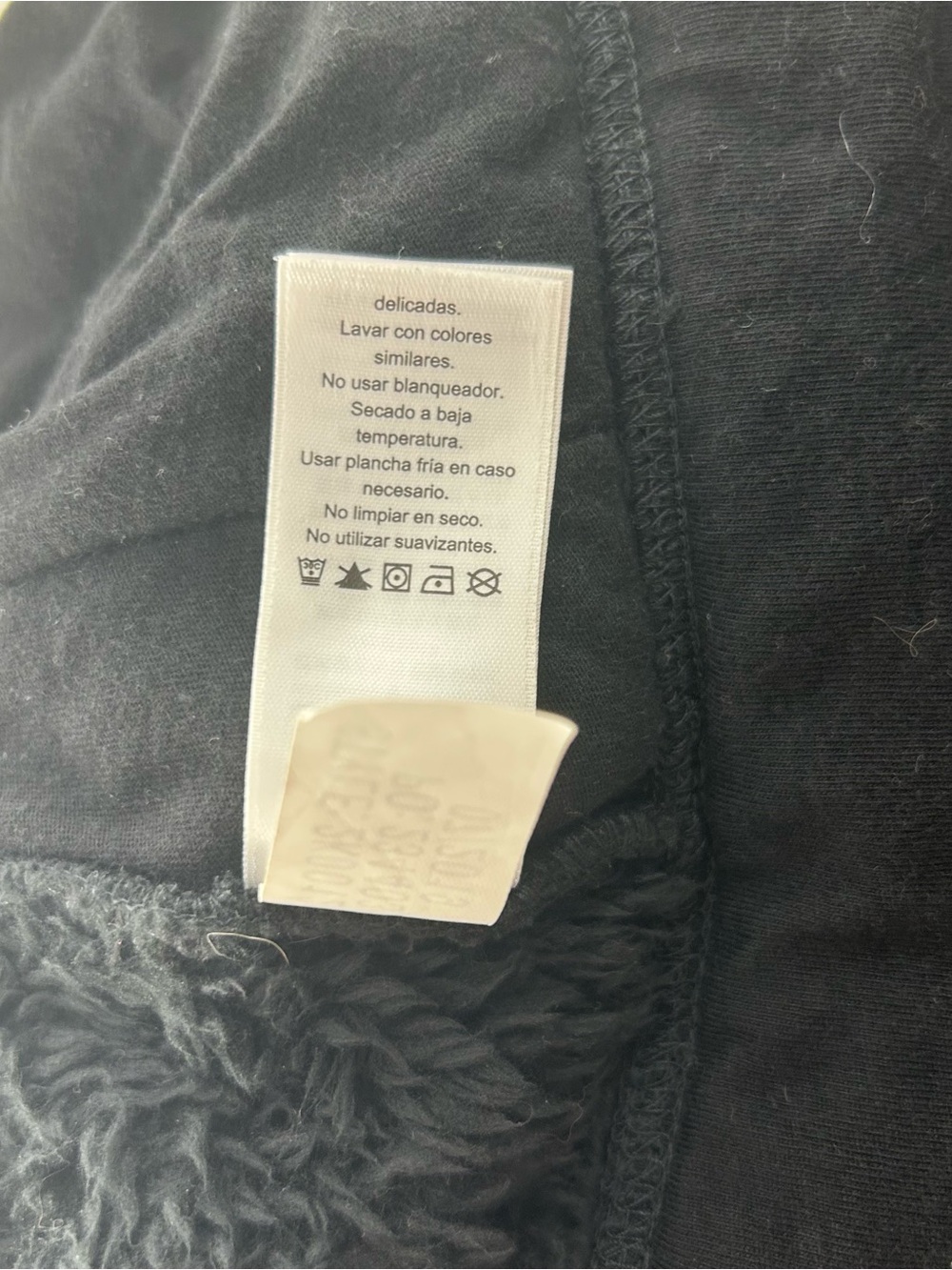 Vineyard Vines Black Plush Teddy Jacket - Picture 5 of 5